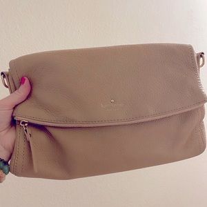 Sale!🎉2-Way Kate Spade Leather Tan Crossbody Clutch